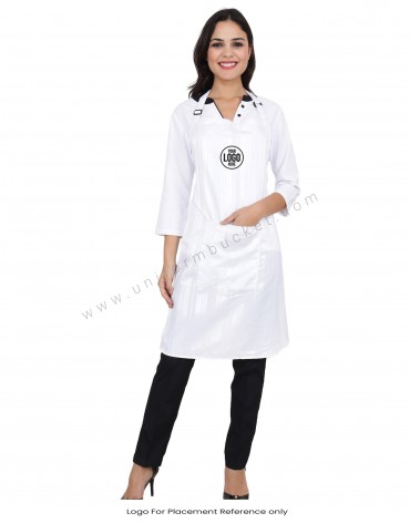 White Lining Apron With Front Pocket view 1