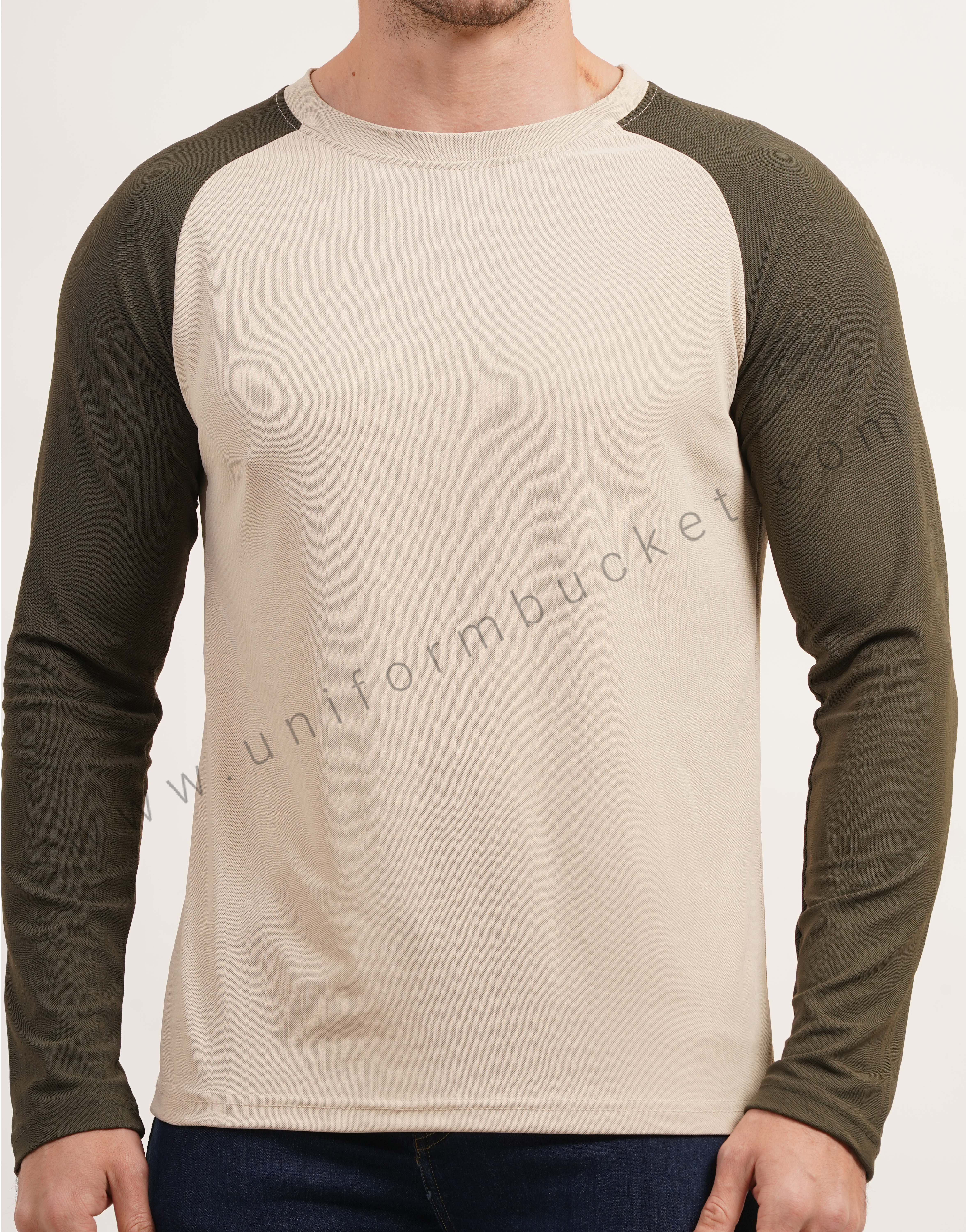 round neck t-shirt with raglan sleeve thumbnail 4