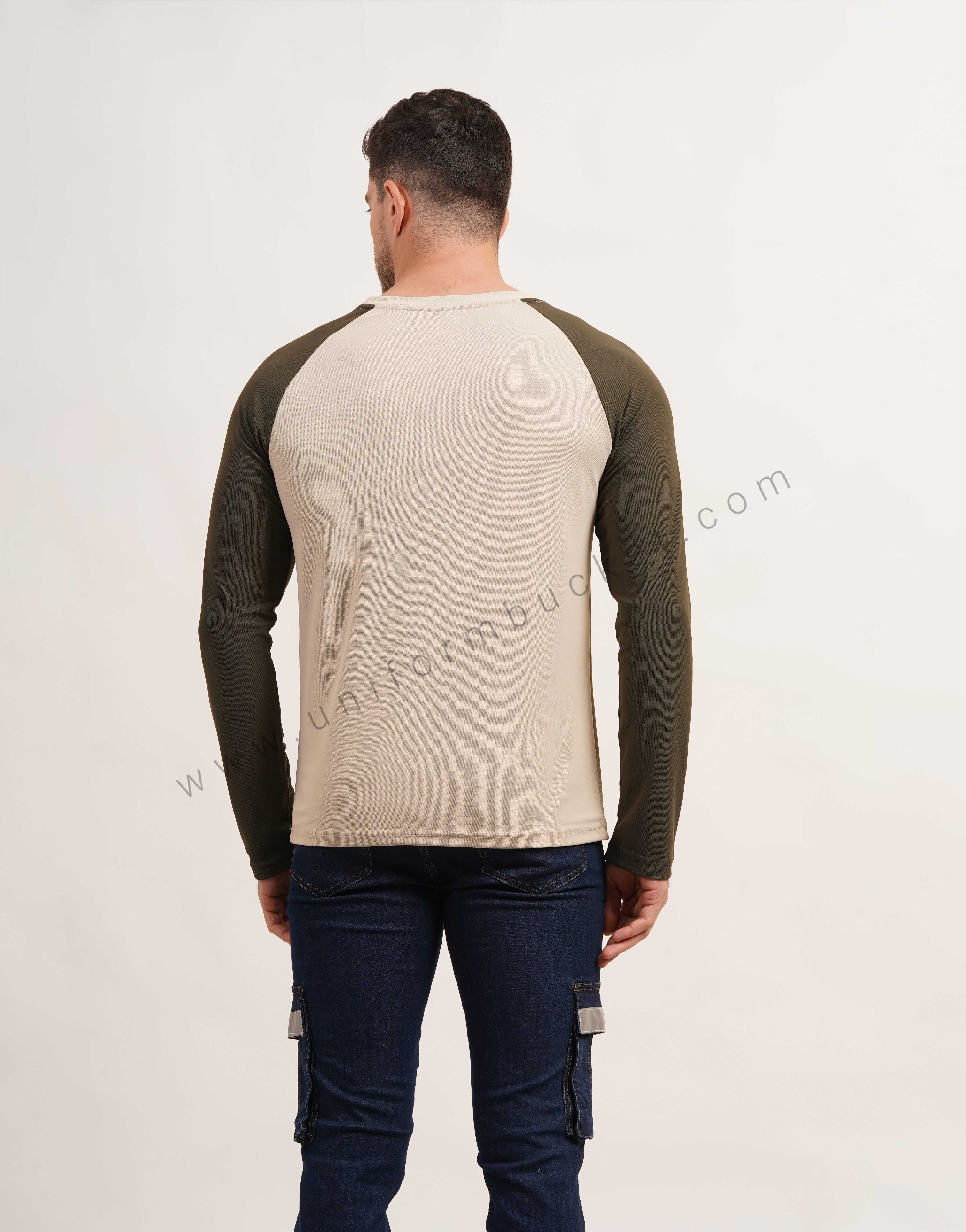 round neck t-shirt with raglan sleeve thumbnail 5